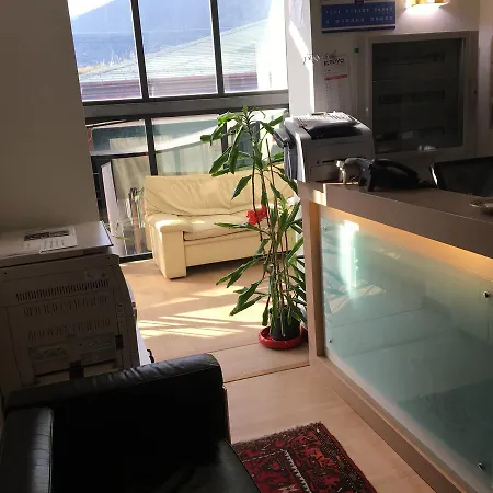Bungalow Hotel